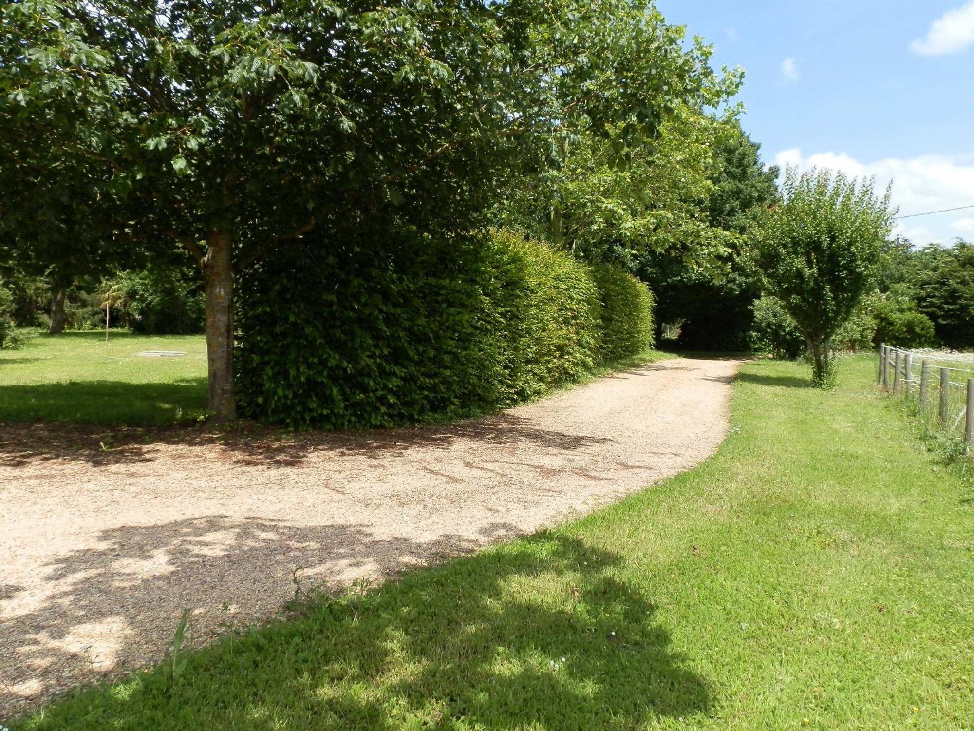 La Roulotte Du Domaine De Meigné Exterior foto